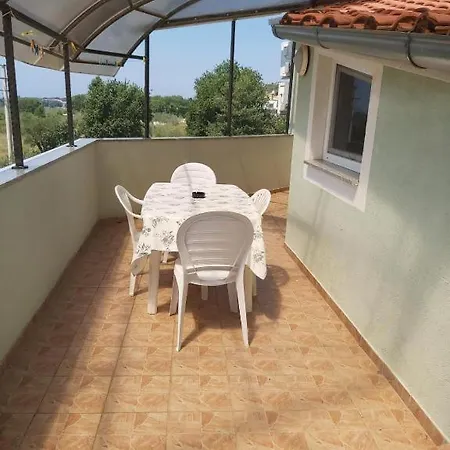 Apartmani Natasa Vrsar Exterior photo