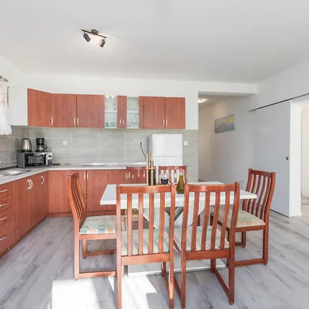 Apartmani Natasa Vrsar Exterior photo